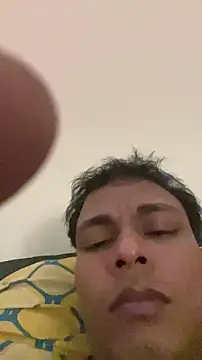 nick  yy online show from December 17, 2025, 11:26 am