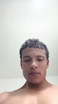 Snapshot of Black_Diamon_ chatting on August 3, 2026, 7:27 am Black Diamon online show from August 3, 2026, 7:27 am