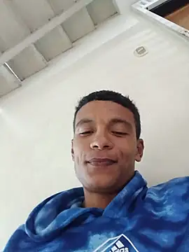 Snapshot of Black_Diamon_ chatting on June 25, 2026, 4:10 am Black Diamon online show from June 25, 2026, 4:10 am