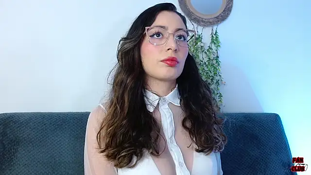 Snapshot of Kendal_Mosk chatting on February 8, 2026, 4:26 pm Kendal Mosk online show from February 8, 2026, 4:26 pm