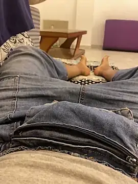 Lahcene online show from November 7, 2025, 1:37 pm