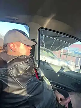 Snapshot of danielgreeneyes54 chatting on February 2, 2025, 2:13 pm danielgreeneyes54 online show from February 2, 2025, 2:13 pm