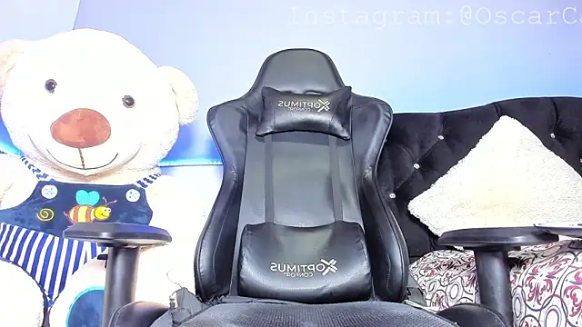 Snapshot of AbadSpears chatting on March 4, 2025, 12:22 pm AbadSpears online show from March 4, 2025, 12:22 pm