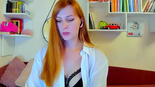 liya gorgeous online show from October 30, 2025, 6:27 pm