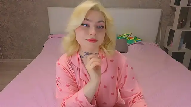 NikaRocks online show from May 15, 2026, 5:22 pm