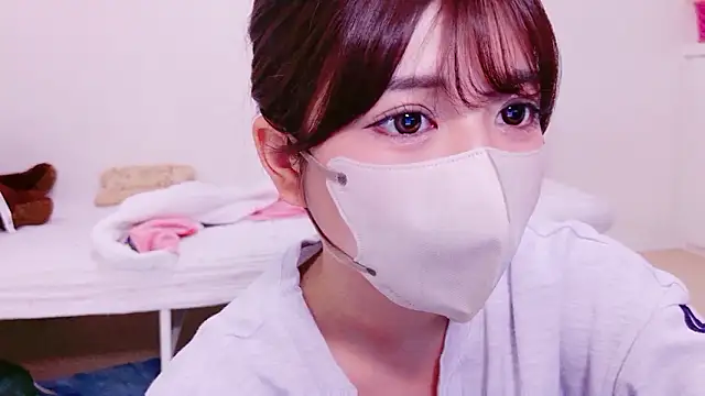 Snapshot of Runarunapi chatting on March 13, 2026, 2:49 am Runarunapi online show from March 13, 2026, 2:49 am