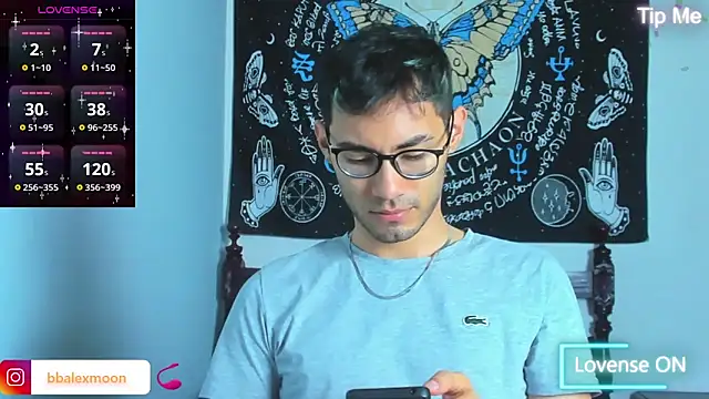 alexdesire online show from March 18, 2025, 7:12 pm