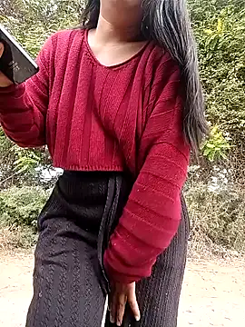 Danna-linyi online show from June 28, 2026, 1:39 pm