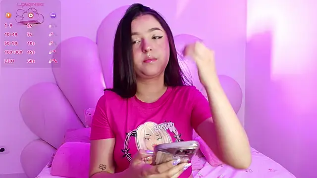 zoewillian online show from October 21, 2025, 12:00 am