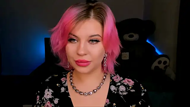 evaharve online show from February 1, 2025, 2:16 am