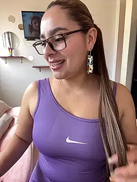 Gabriela-Parker  online show from March 16, 2025, 3:39 pm