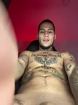 Junihn0 online show from January 30, 2025, 8:31 pm