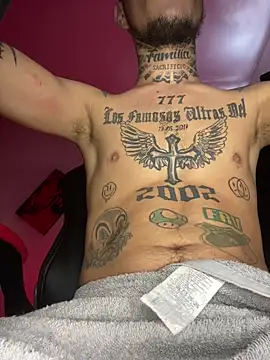 Junihn0 online show from January 29, 2025, 4:08 pm