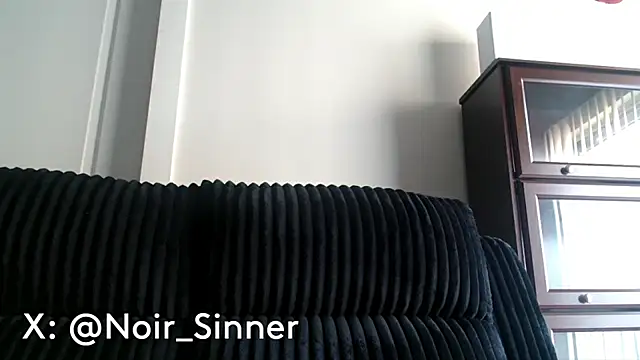 Snapshot of sinnernoir chatting on June 2, 2026, 2:06 pm sinnernoir online show from June 2, 2026, 2:06 pm