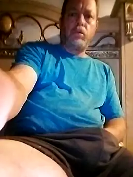 Rayc61 online show from May 10, 2026, 4:49 am