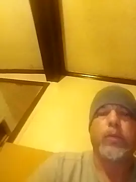 Rayc61 online show from February 5, 2026, 3:46 am