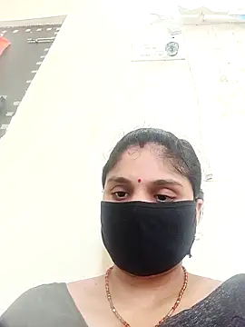 Cute-Aadhvita online show from October 8, 2025, 9:22 am