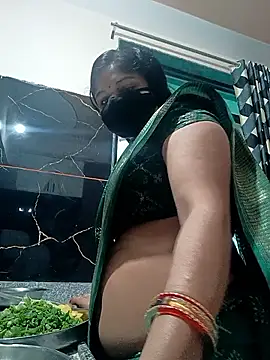 Cute-Aadhvita online show from January 8, 2026, 3:01 am