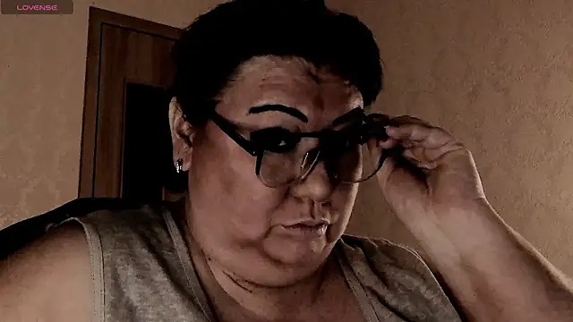 Snapshot of SexxyDreams1 chatting on March 26, 2026, 1:04 am SexxyDreams1 online show from March 26, 2026, 1:04 am