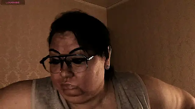 Snapshot of SexxyDreams1 chatting on March 13, 2026, 1:43 am SexxyDreams1 online show from March 13, 2026, 1:43 am