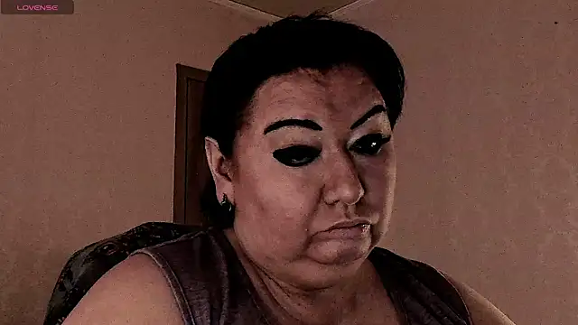 Snapshot of SexxyDreams1 chatting on February 9, 2026, 6:11 am SexxyDreams1 online show from February 9, 2026, 6:11 am