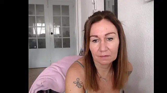 TamaraSweetxo online show from October 11, 2025, 9:21 am