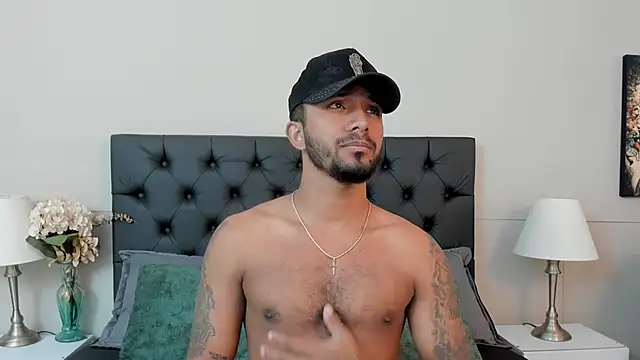 Robin Rief online show from September 23, 2025, 3:57 am