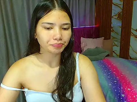 alissonwinx online show from June 29, 2026, 7:02 pm