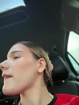 NicoleCut online show from July 1, 2026, 10:43 pm