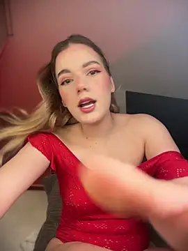 NicoleCut online show from July 15, 2026, 9:38 am