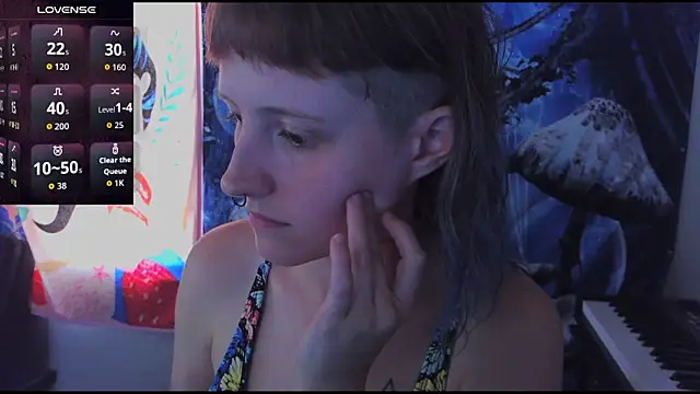  hellostormy  online show from September 18, 2025, 4:43 pm