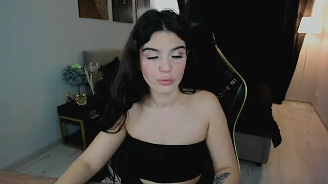 AlluringAriel online show from October 22, 2025, 7:35 pm