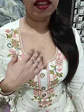 Haniya-143 online show from June 25, 2026, 10:48 pm