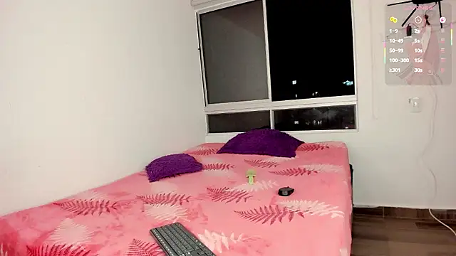 Snapshot of Nicol_ofi24 chatting on February 22, 2026, 1:30 am Nicol ofi24 online show from February 22, 2026, 1:30 am