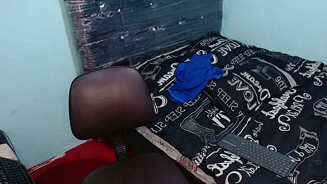 pervertsteens3 online show from October 14, 2025, 8:09 pm