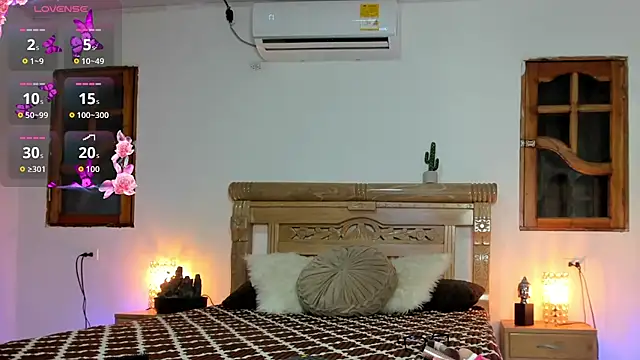 Snapshot of oriana_faddila chatting on August 6, 2026, 2:39 am oriana faddila online show from August 6, 2026, 2:39 am