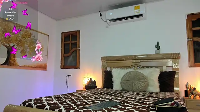 Snapshot of oriana_faddila chatting on July 2, 2026, 3:23 am oriana faddila online show from July 2, 2026, 3:23 am