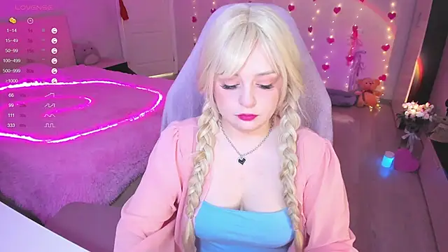 Amy honey angel online show from February 26, 2025, 9:33 am