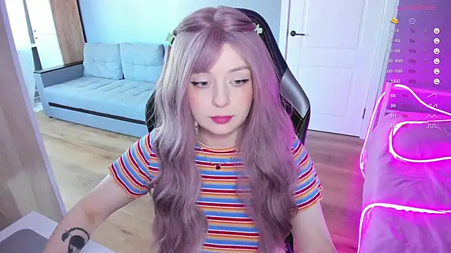 Amy honey angel online show from September 11, 2025, 10:59 am