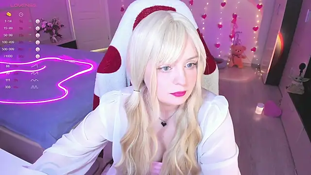 Amy honey angel online show from March 19, 2025, 12:01 pm