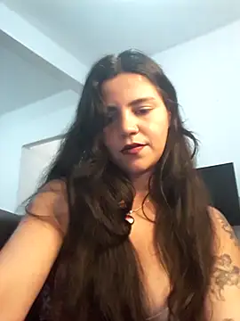DeyshowS890 online show from April 18, 2026, 7:44 am