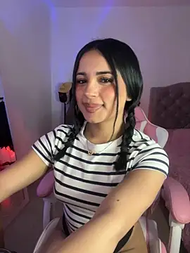 Emily-14 online show from September 26, 2025, 3:13 am