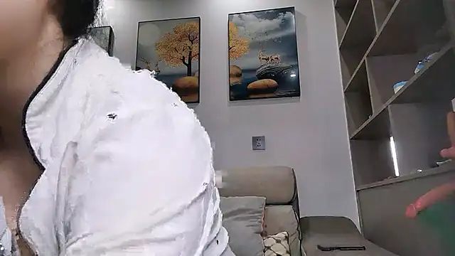 sasa-loves online show from May 6, 2026, 2:04 am