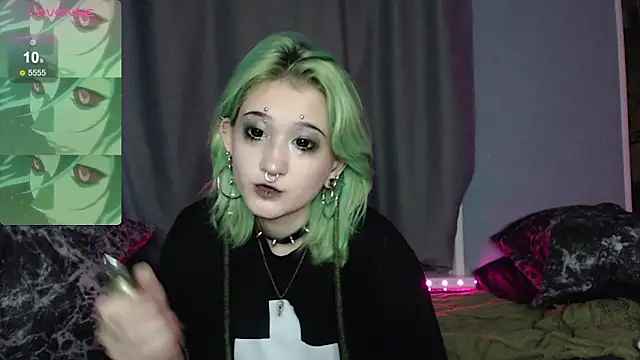 Milten-Trish online show from November 11, 2025, 8:36 pm