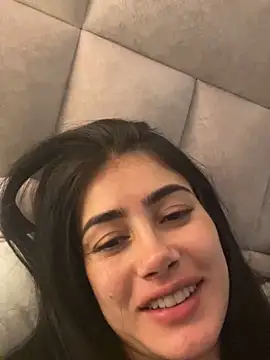 Sweet and caramel online show from March 21, 2025, 3:22 am