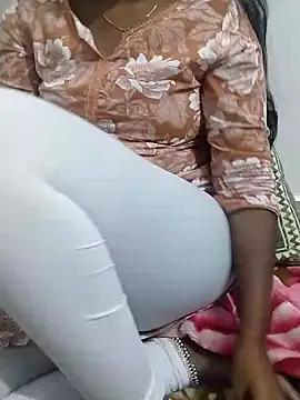 Snapshot of Telugu_magic_07 chatting on March 2, 2025, 1:09 pm Telugu magic 07 online show from March 2, 2025, 1:09 pm