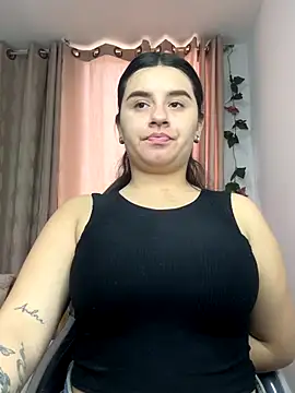 SaraBraun  online show from October 10, 2025, 6:31 pm