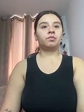 SaraBraun  online show from November 19, 2025, 5:13 pm