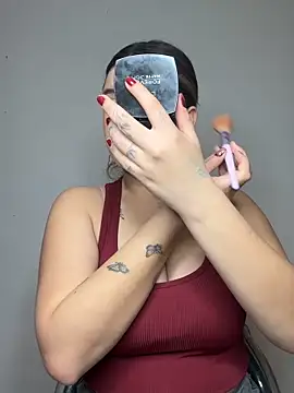 SaraBraun  online show from January 6, 2026, 6:23 pm