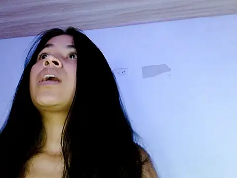 brihanna lena online show from March 4, 2026, 6:32 am